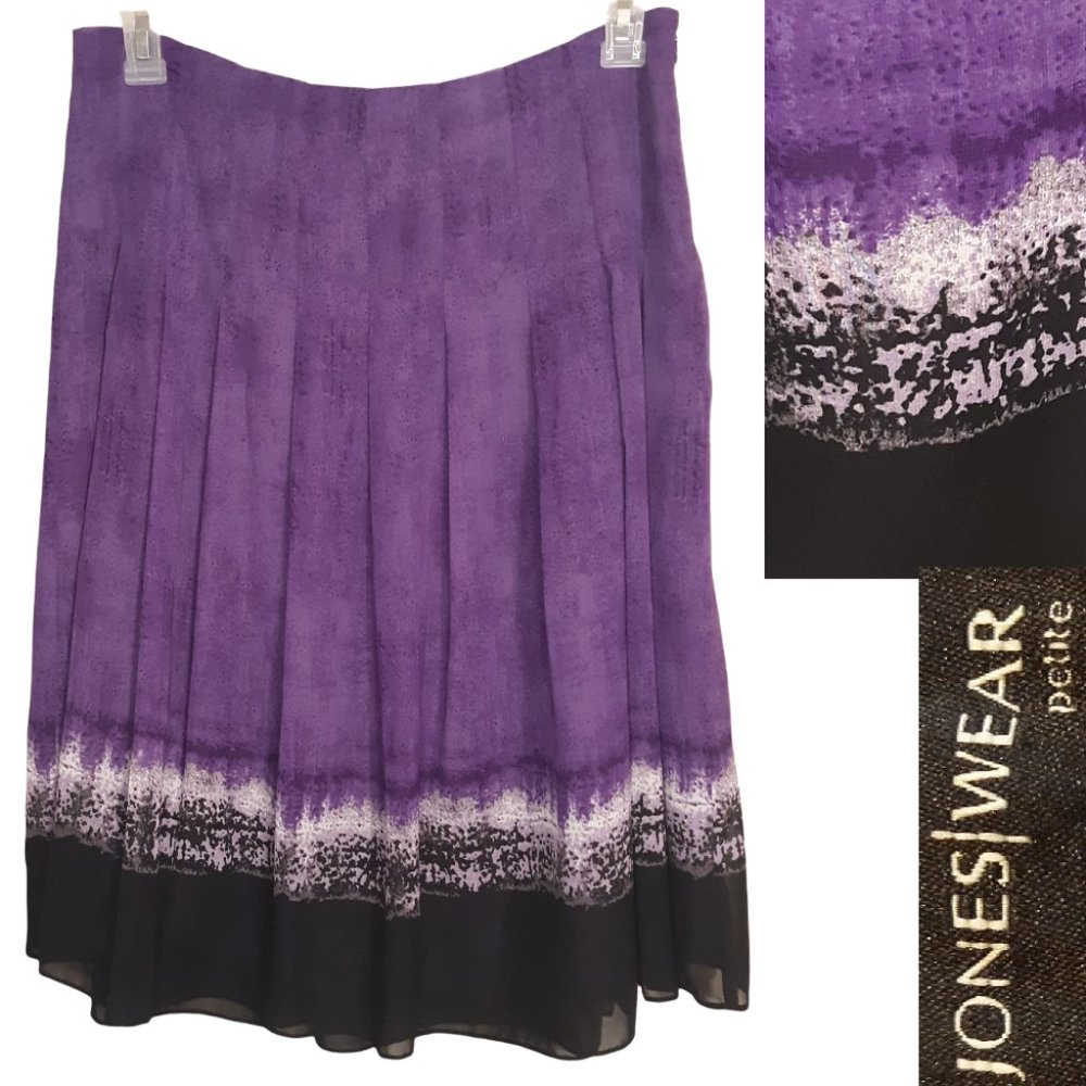 Pleated midi chiffon skirt